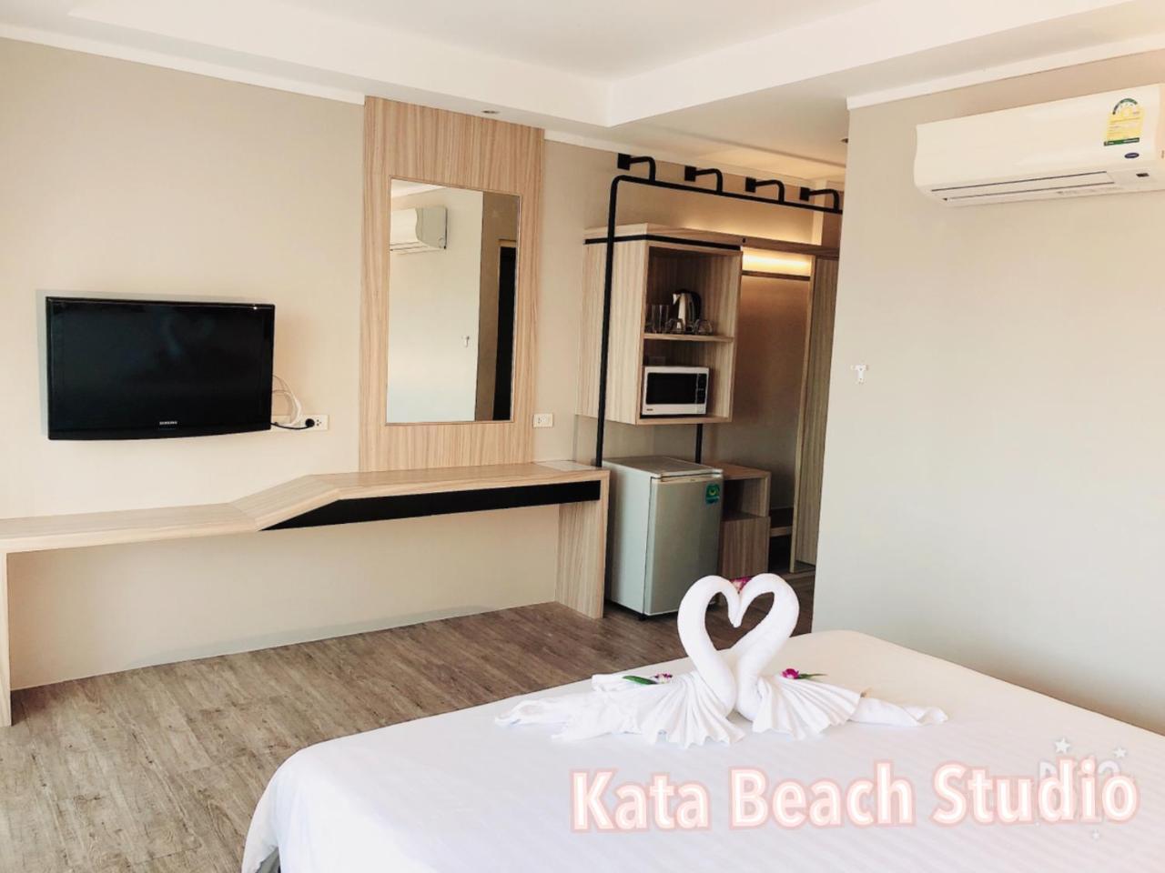 Kata Beach Studio Phuket Buitenkant foto
